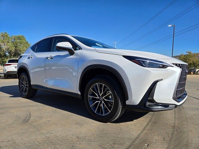 2025 Lexus NX 350h Premium