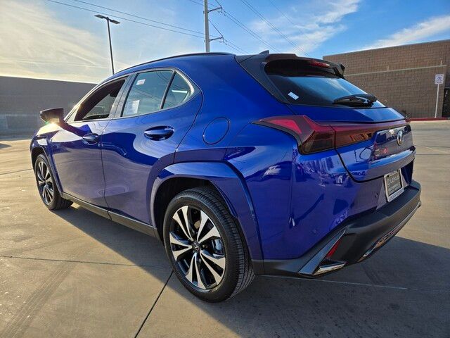 2025 Lexus UX UX 300h F SPORT Design