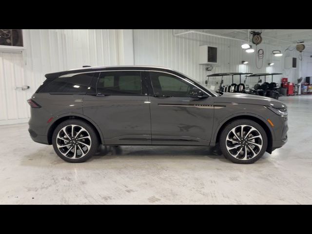 2025 Lincoln Nautilus Black Label