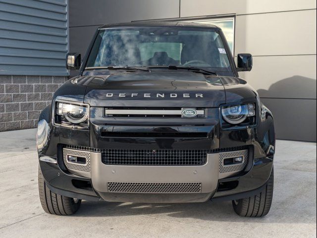 2025 Land Rover Defender X-Dynamic SE