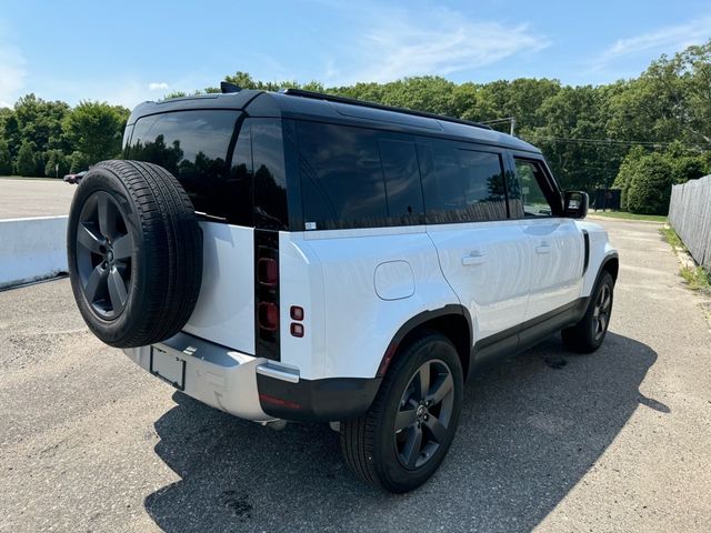 2025 Land Rover Defender S