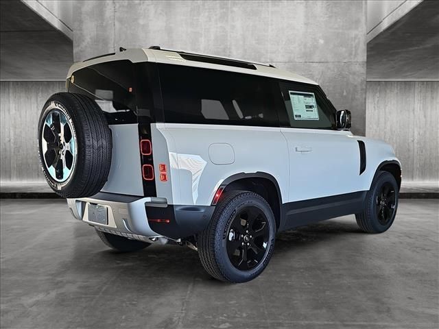 2025 Land Rover Defender S