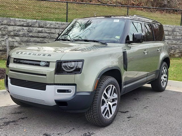 2025 Land Rover Defender S