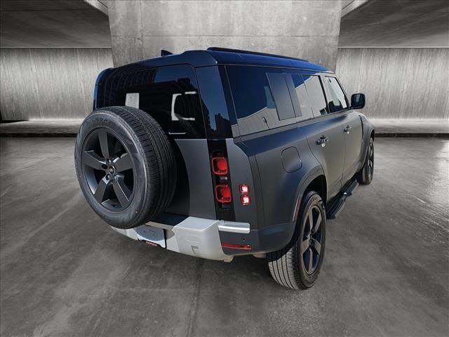 2025 Land Rover Defender S