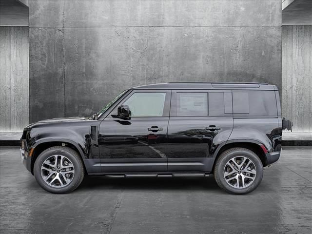 2025 Land Rover Defender S
