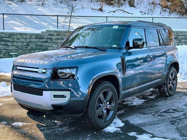 2025 Land Rover Defender S