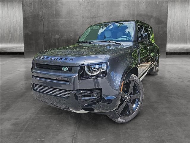 2025 Land Rover Defender V8