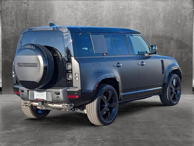 2025 Land Rover Defender V8