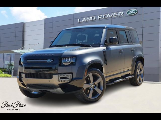 2025 Land Rover Defender V8