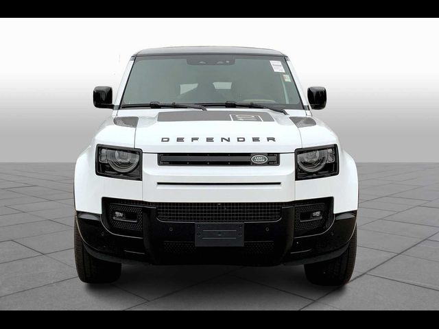 2025 Land Rover Defender V8