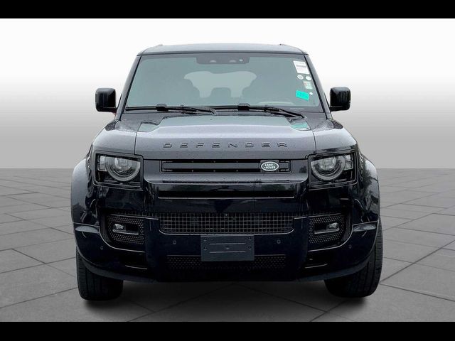 2025 Land Rover Defender V8
