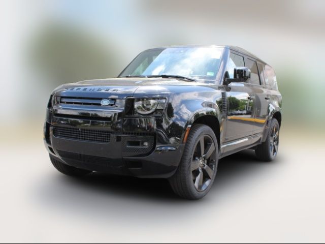 2025 Land Rover Defender V8