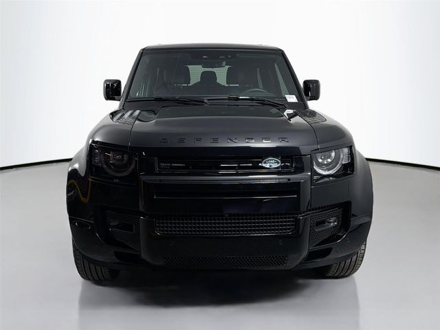 2025 Land Rover Defender X-Dynamic SE