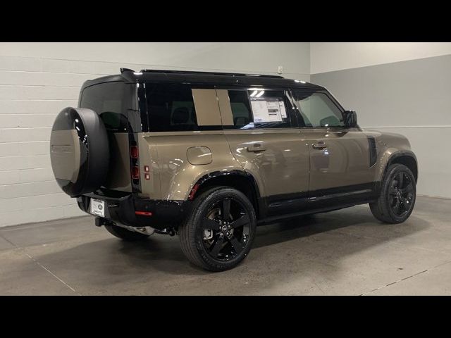 2025 Land Rover Defender X-Dynamic SE