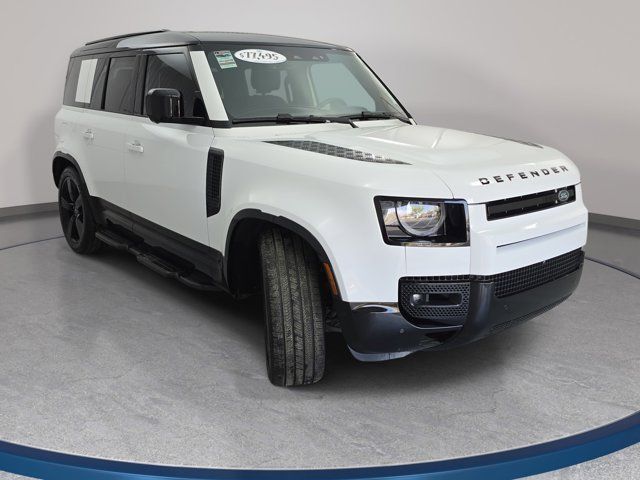 2025 Land Rover Defender X-Dynamic SE