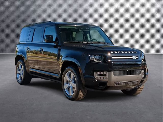 2025 Land Rover Defender X-Dynamic SE