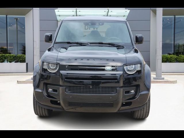 2025 Land Rover Defender X-Dynamic SE