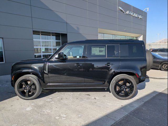 2025 Land Rover Defender X-Dynamic SE