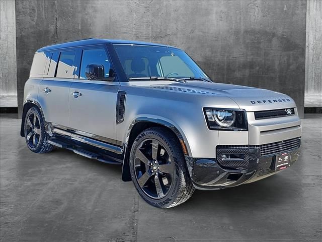 2025 Land Rover Defender X-Dynamic SE