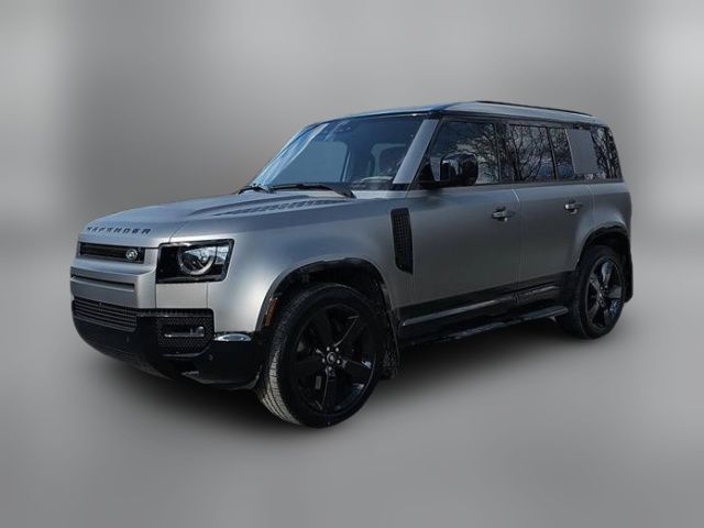 2025 Land Rover Defender X-Dynamic SE