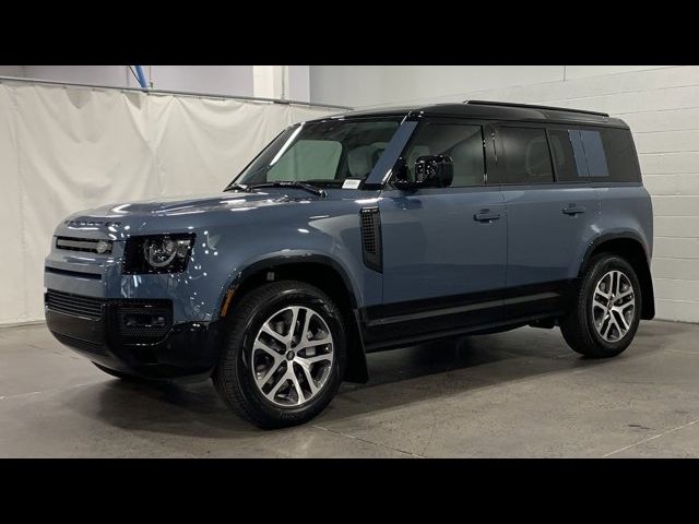 2025 Land Rover Defender X-Dynamic SE