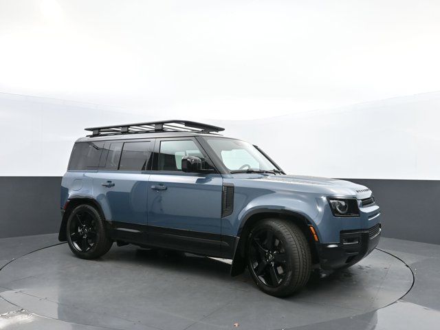 2025 Land Rover Defender X-Dynamic SE