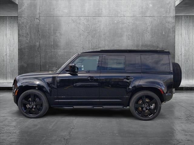 2025 Land Rover Defender X-Dynamic SE