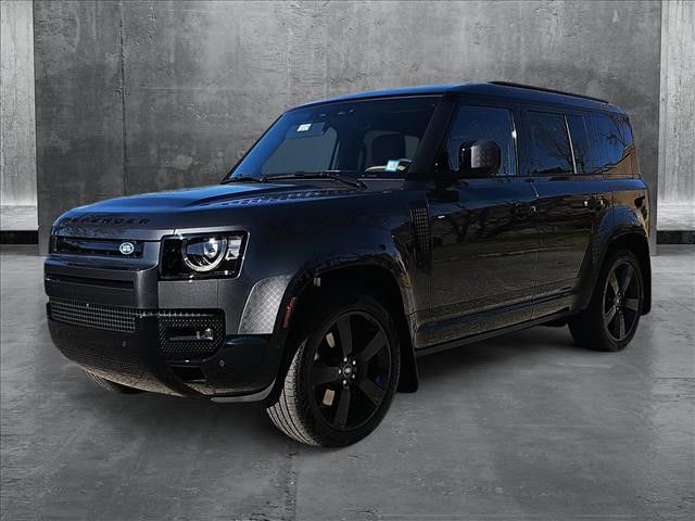 2025 Land Rover Defender X-Dynamic SE