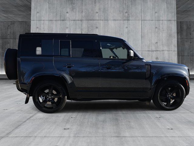 2025 Land Rover Defender X-Dynamic SE