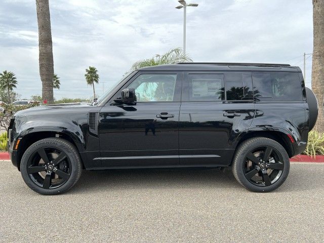 2025 Land Rover Defender X-Dynamic SE