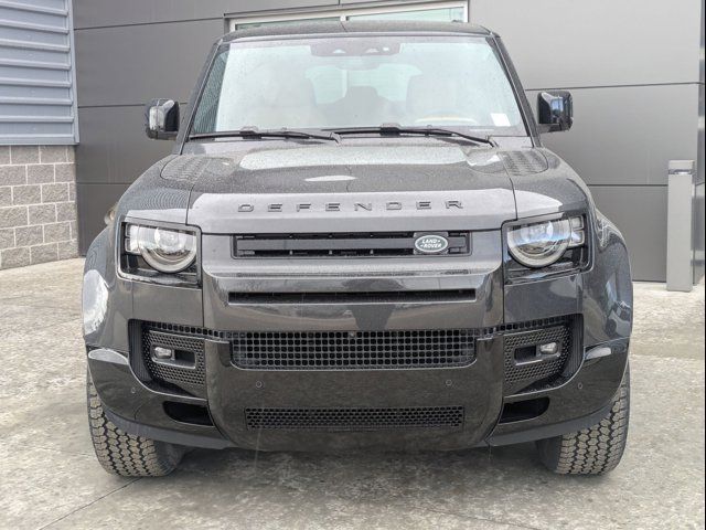 2025 Land Rover Defender X-Dynamic SE