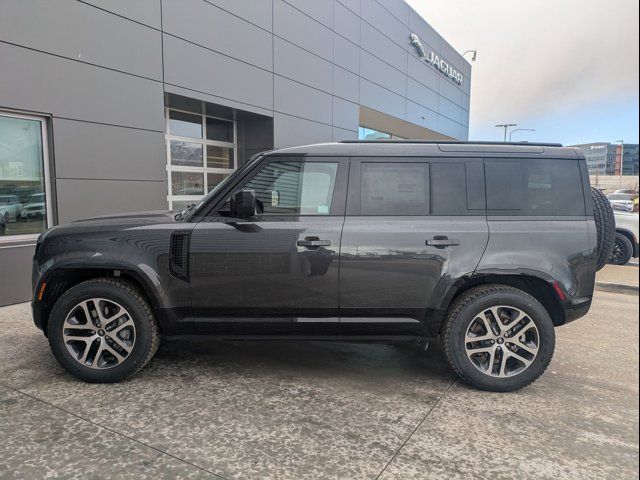 2025 Land Rover Defender X-Dynamic SE