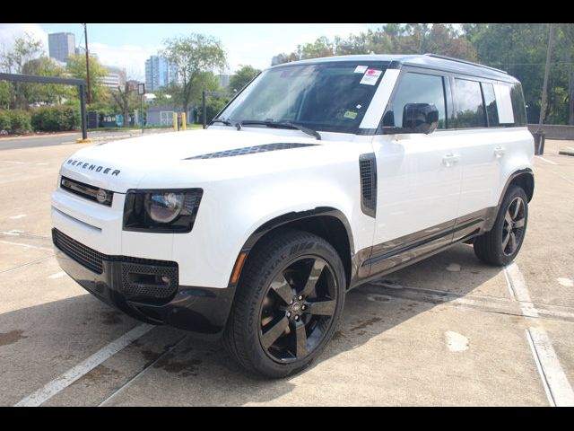 2025 Land Rover Defender X-Dynamic SE