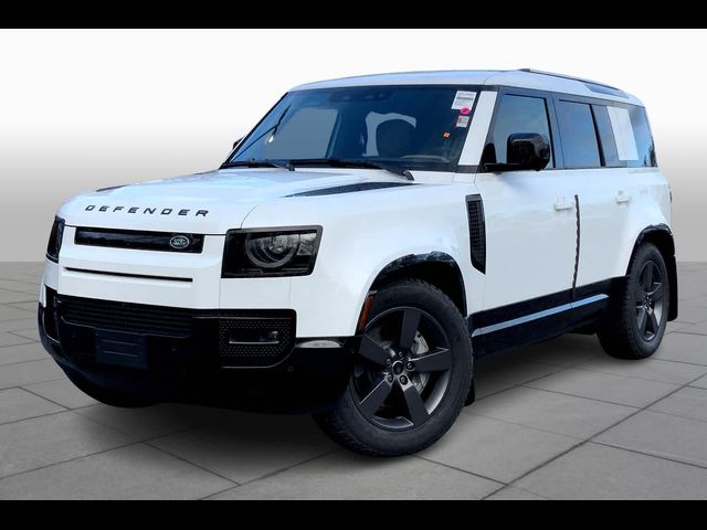 2025 Land Rover Defender X-Dynamic SE