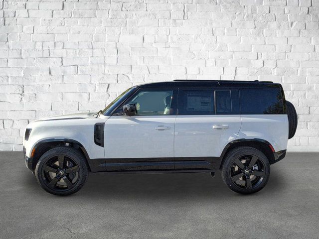 2025 Land Rover Defender X-Dynamic SE