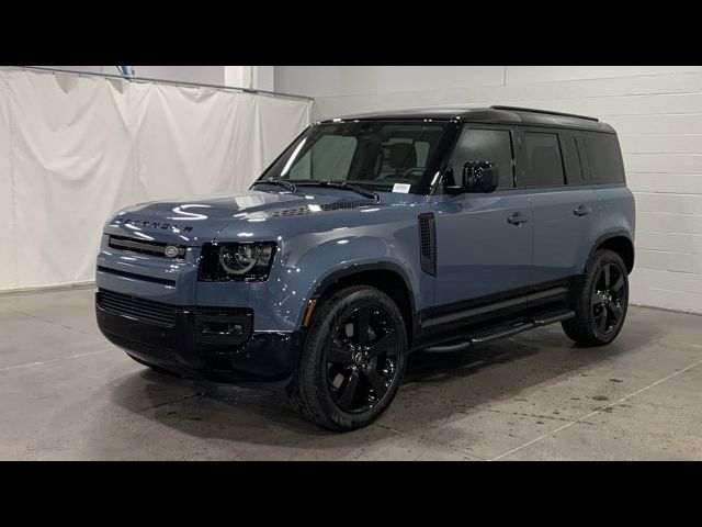 2025 Land Rover Defender X-Dynamic SE