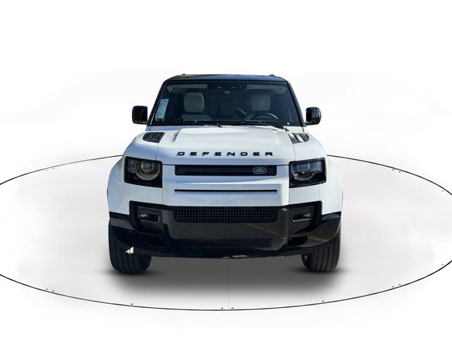 2025 Land Rover Defender X-Dynamic SE