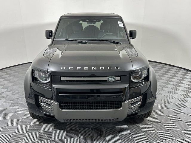 2025 Land Rover Defender X-Dynamic SE