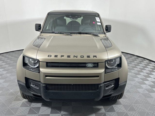 2025 Land Rover Defender X-Dynamic SE