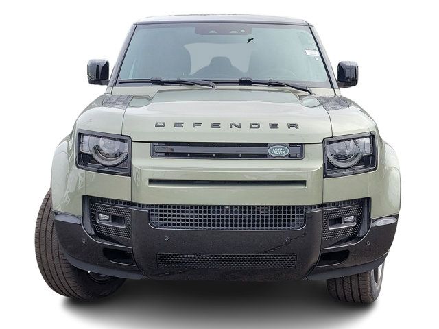 2025 Land Rover Defender X-Dynamic SE