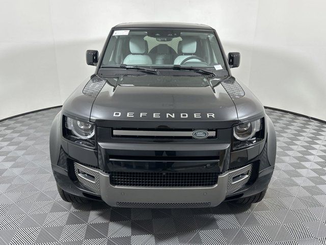 2025 Land Rover Defender X-Dynamic SE