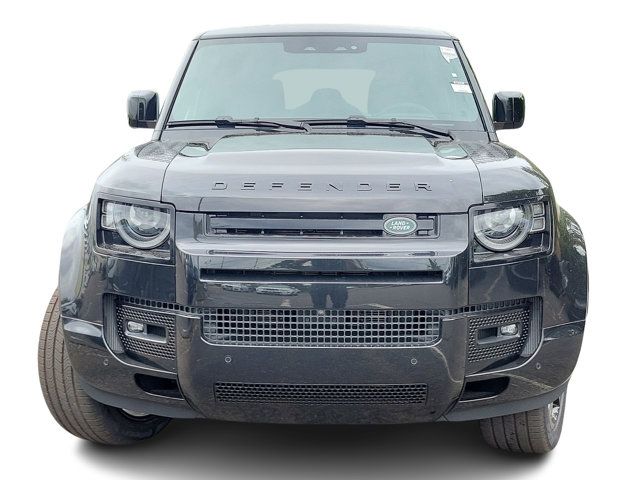 2025 Land Rover Defender X-Dynamic SE