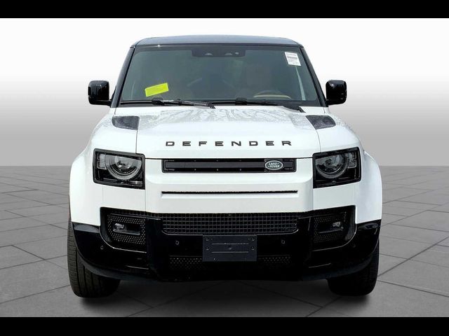 2025 Land Rover Defender X-Dynamic SE