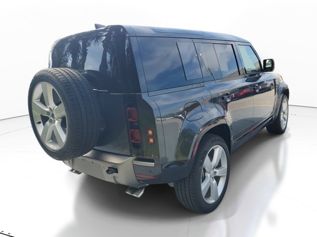 2025 Land Rover Defender X-Dynamic SE