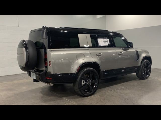 2025 Land Rover Defender X-Dynamic SE