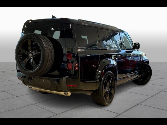 2025 Land Rover Defender X-Dynamic SE