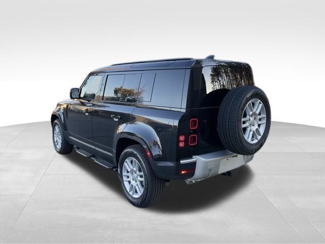 2025 Land Rover Defender S