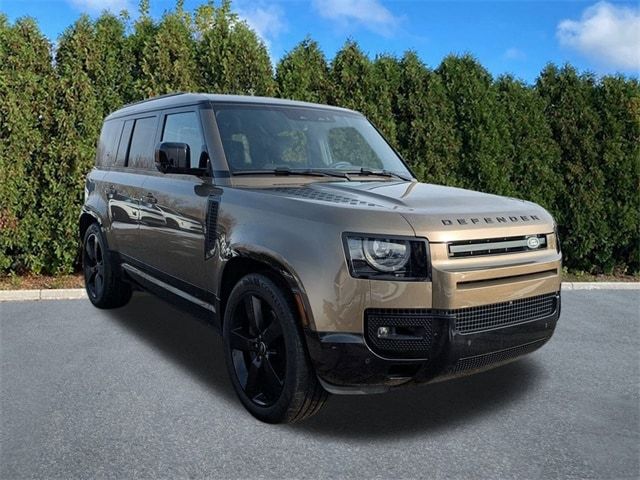 2024 Land Rover Defender X-Dynamic SE