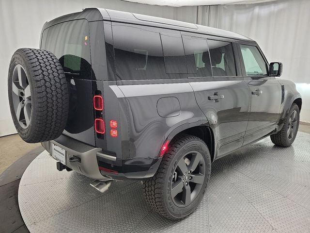 2025 Land Rover Defender X-Dynamic SE