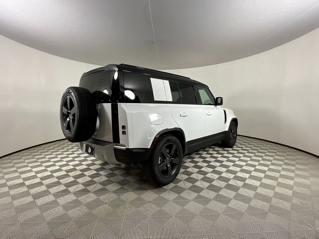 2025 Land Rover Defender S